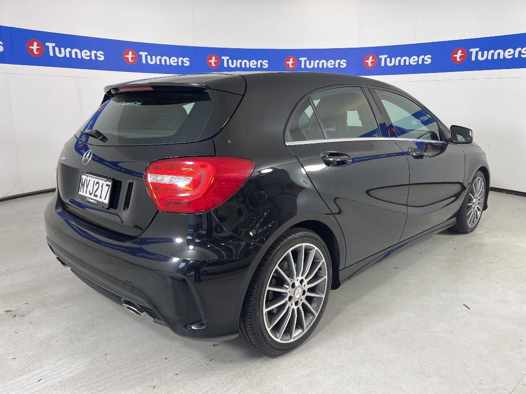 Photo '7' of Mercedes-Benz A180