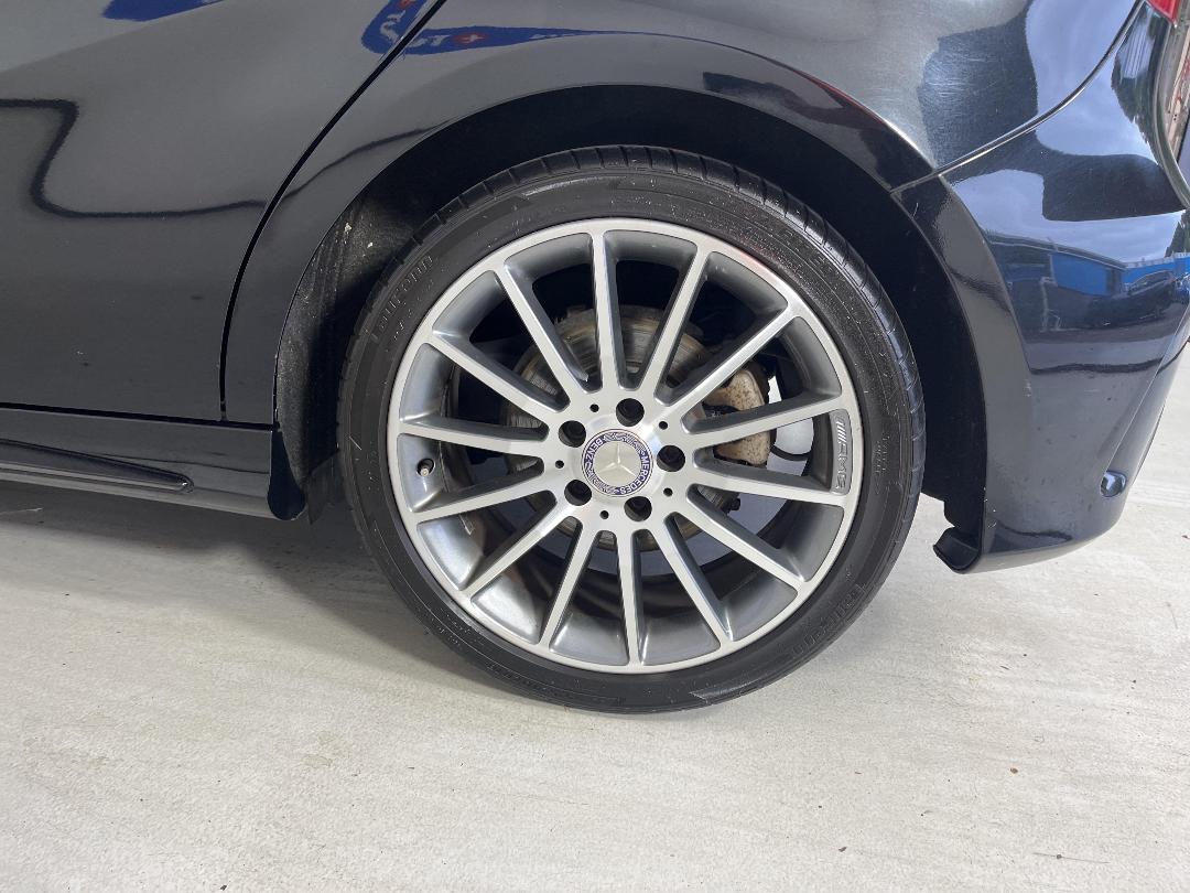 Photo '11' of Mercedes-Benz A180