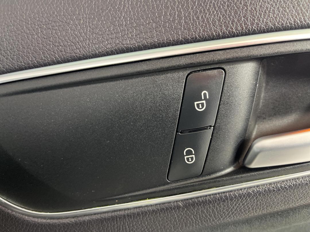 Photo '24' of Mercedes-Benz A180