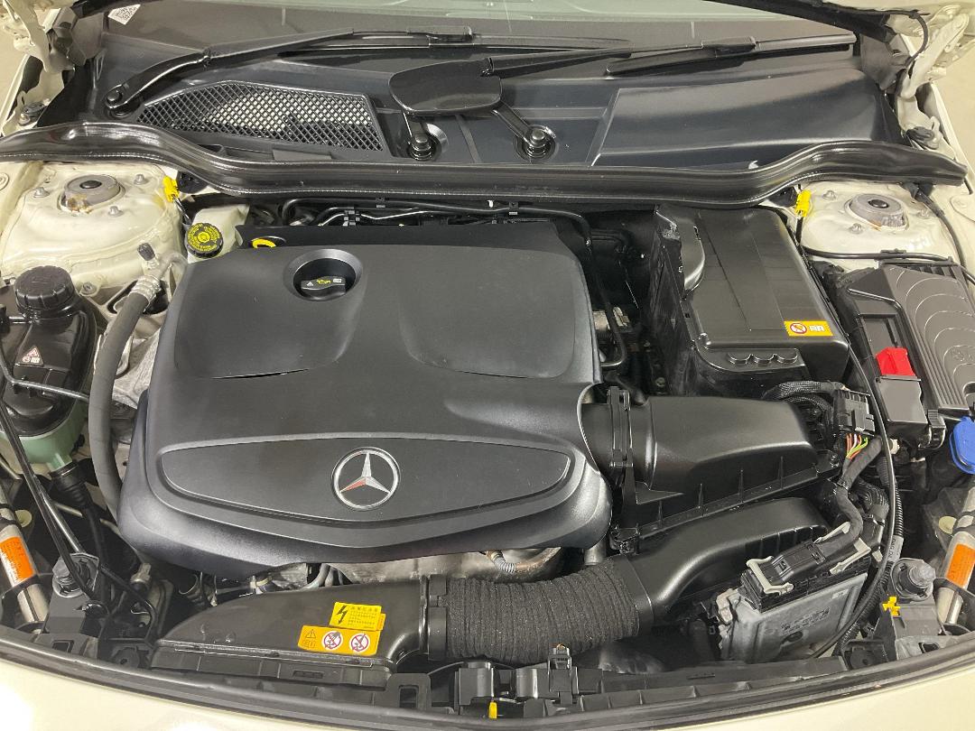 Photo '13' of Mercedes-Benz A250