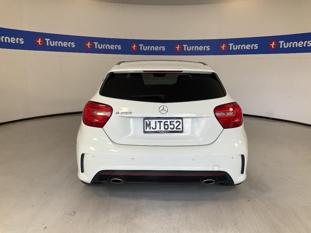 Photo '6' of Mercedes-Benz A250