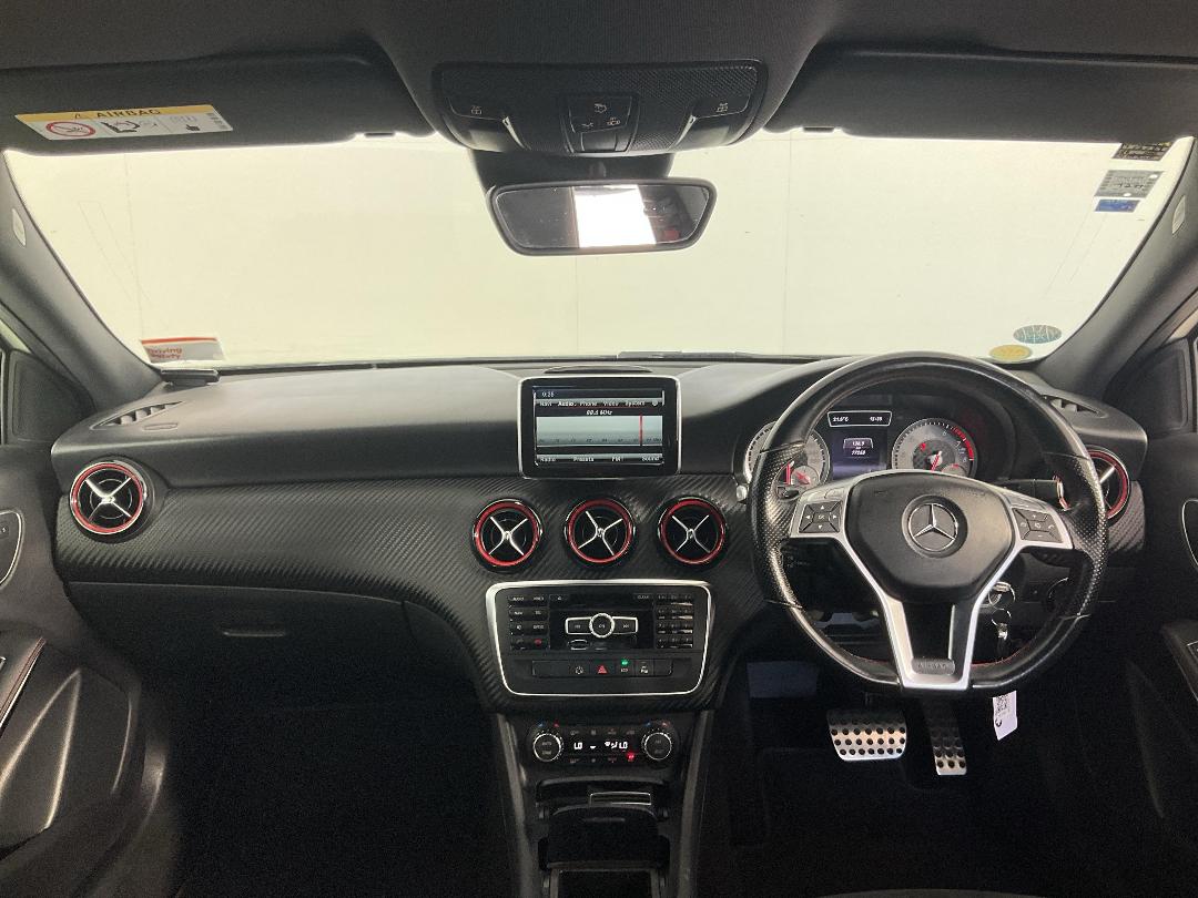 Photo '17' of Mercedes-Benz A250