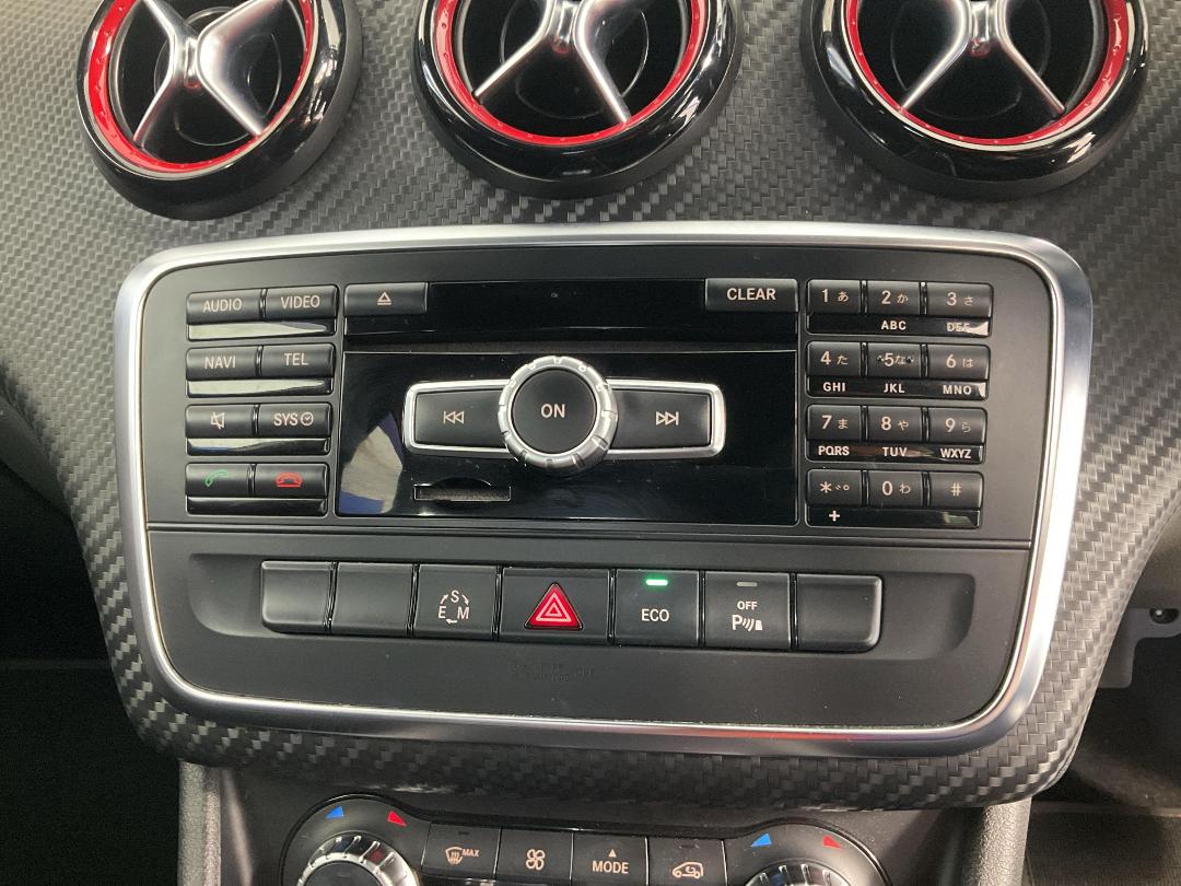 Photo '29' of Mercedes-Benz A250