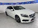 Thumbnail '1' of Mercedes-Benz A250
