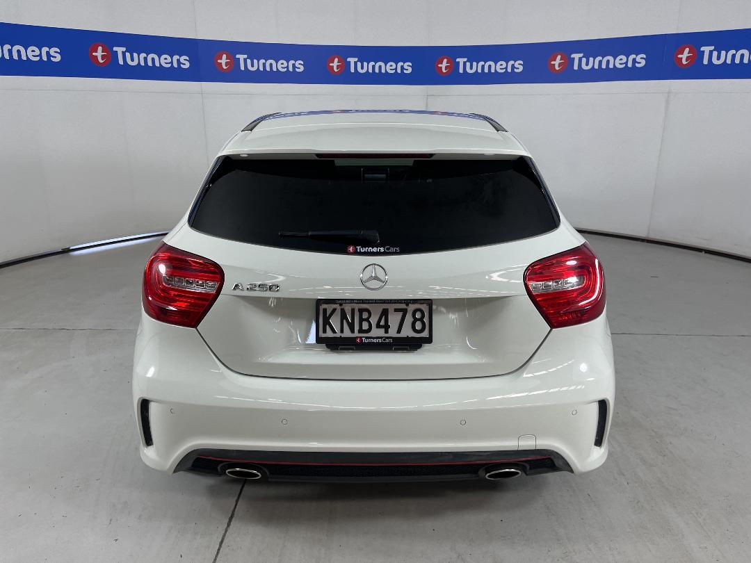Photo '6' of Mercedes-Benz A250