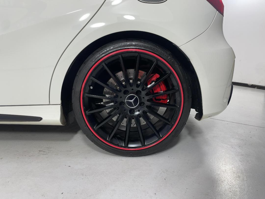 Photo '9' of Mercedes-Benz A45