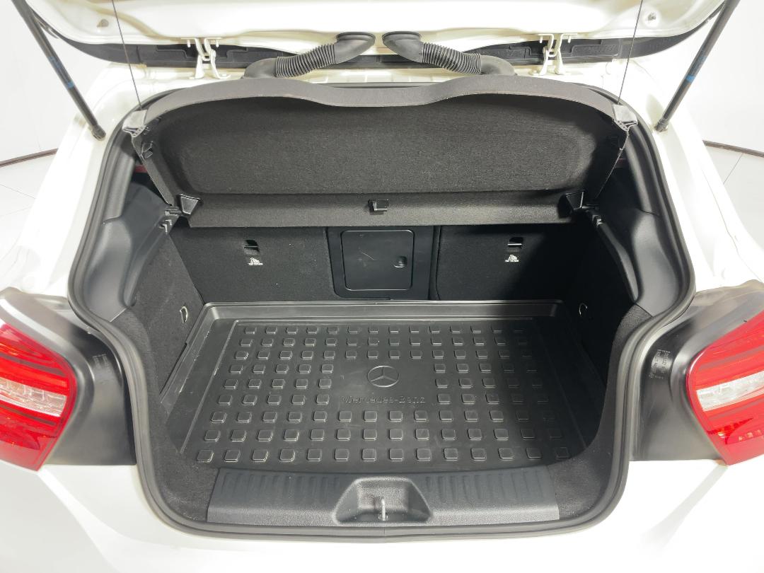 Photo '12' of Mercedes-Benz A45