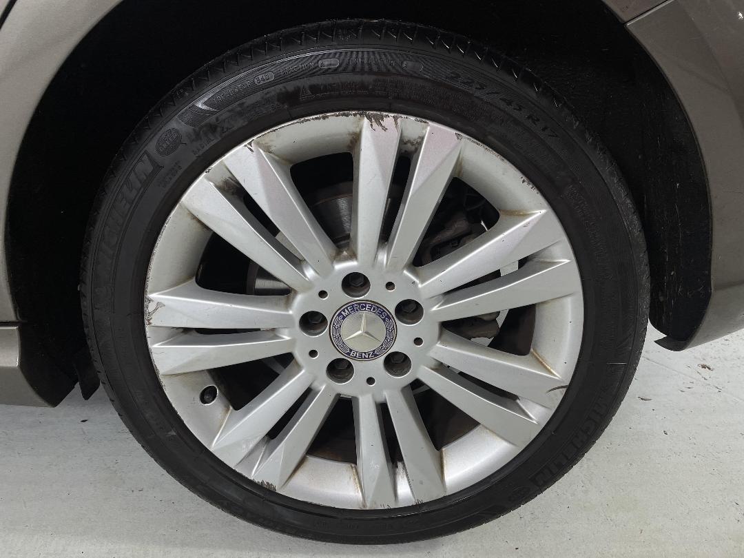 Photo '11' of Mercedes-Benz B-Class Photo '11' of Mercedes-Benz B-Class