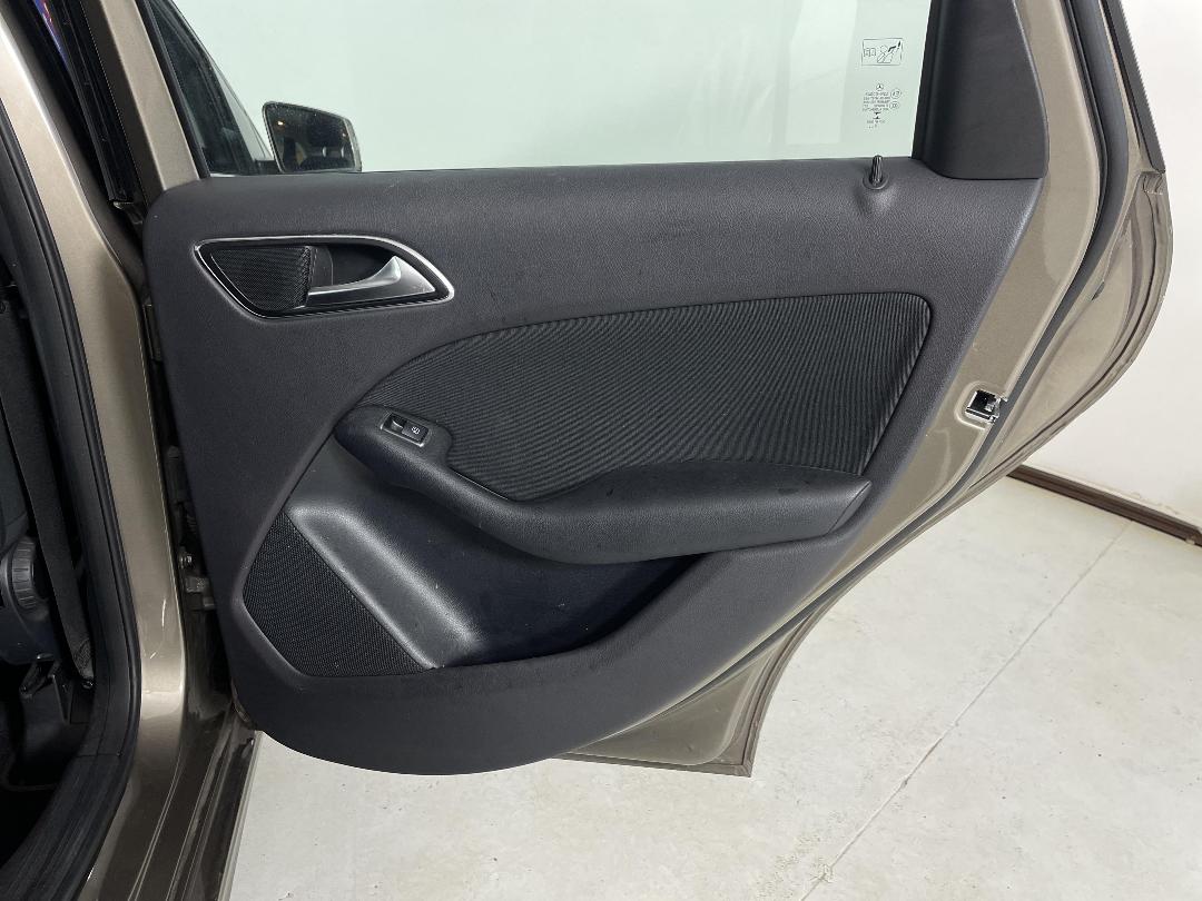 Photo '19' of Mercedes-Benz B-Class Photo '19' of Mercedes-Benz B-Class