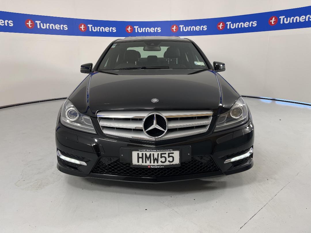 Photo '2' of Mercedes-Benz C-Class