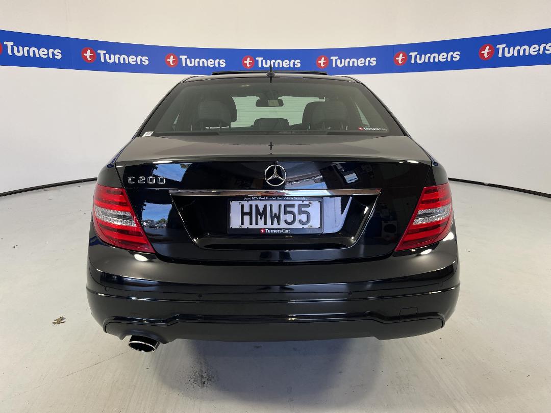 Photo '6' of Mercedes-Benz C-Class