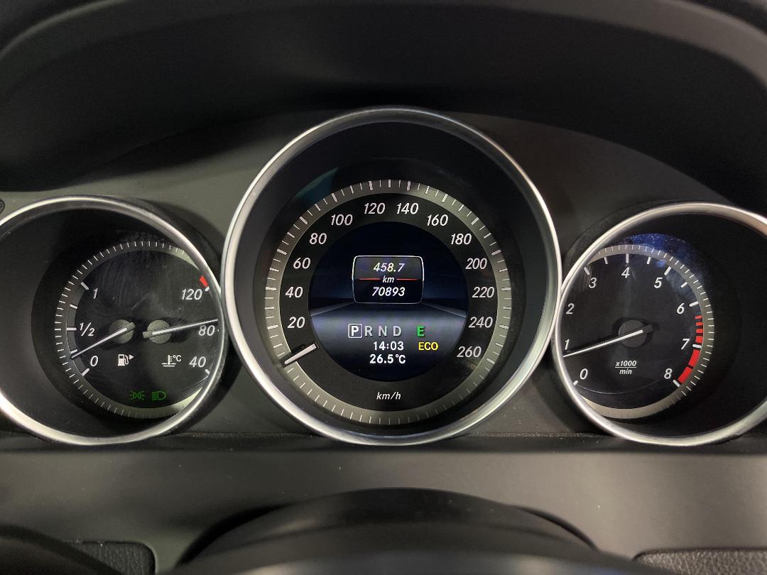 Photo '21' of Mercedes-Benz C-Class