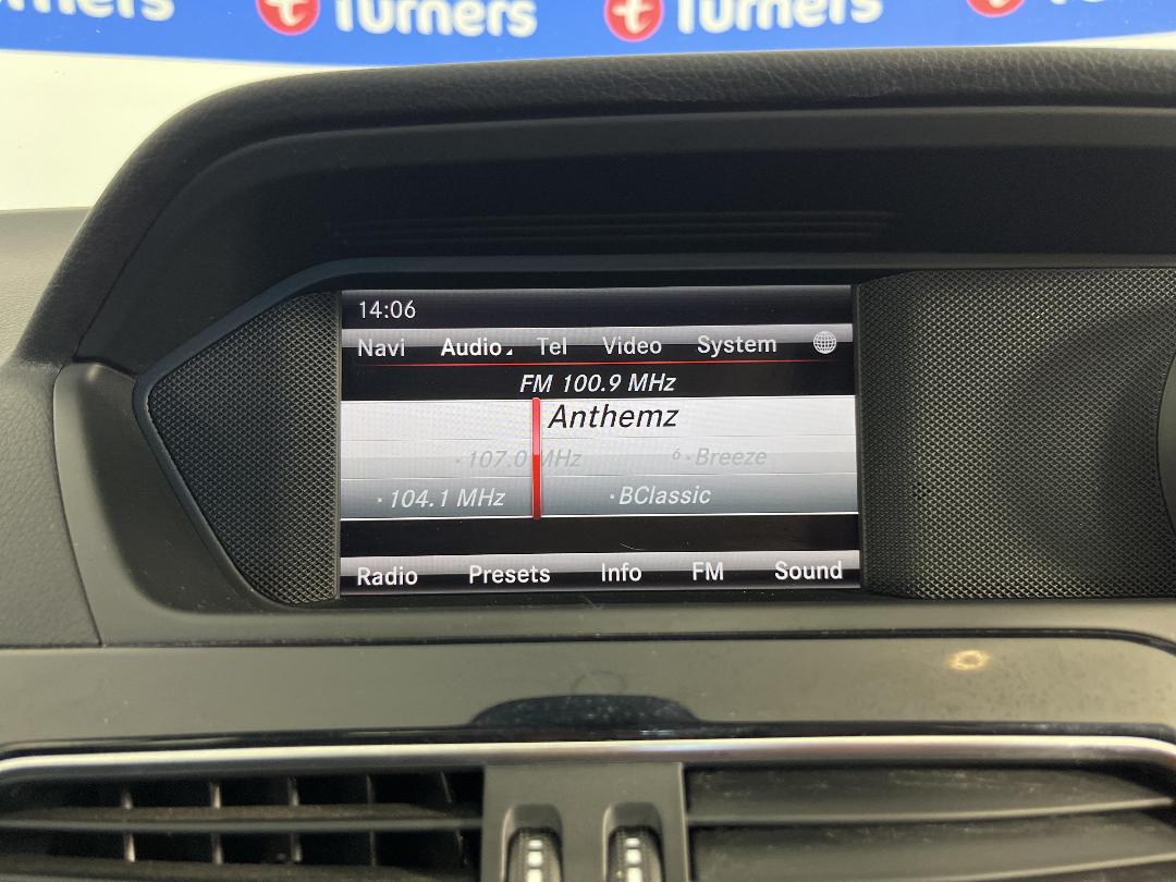 Photo '28' of Mercedes-Benz C-Class