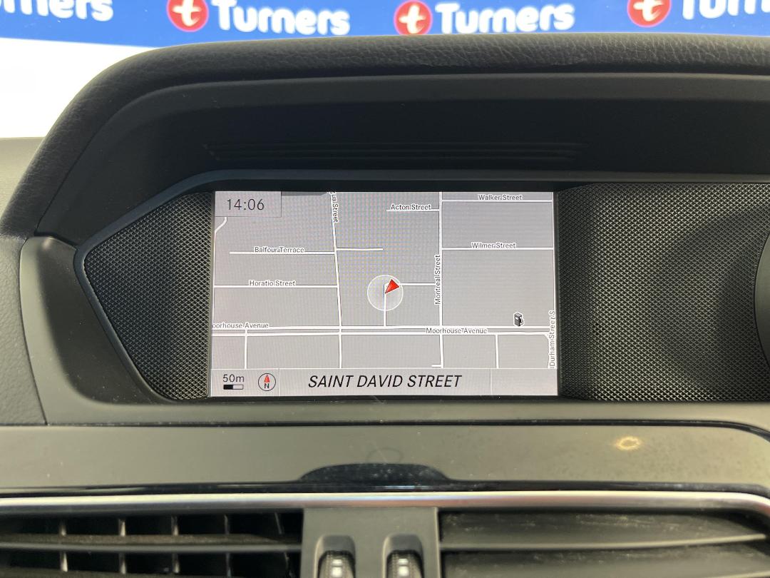 Photo '29' of Mercedes-Benz C-Class