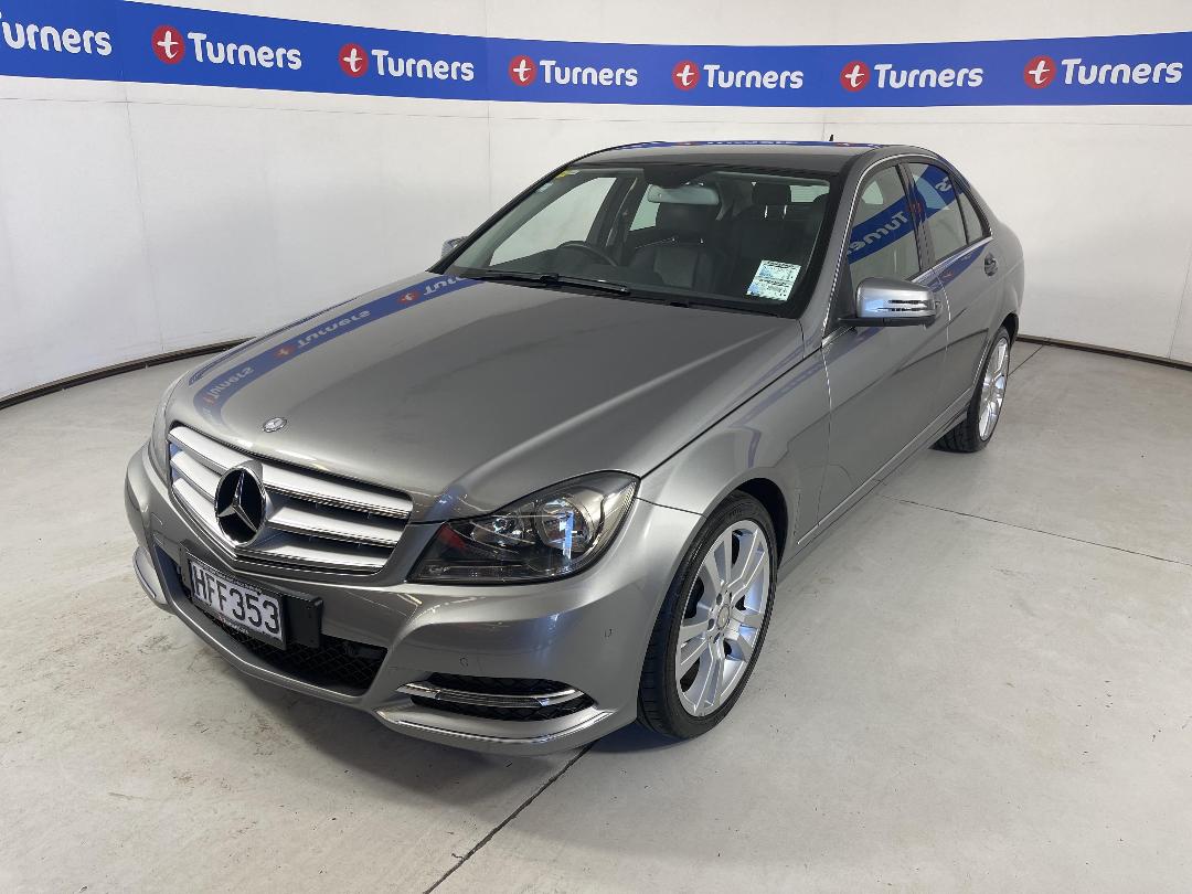 Photo '4' of Mercedes-Benz C-Class Photo '4' of Mercedes-Benz C-Class