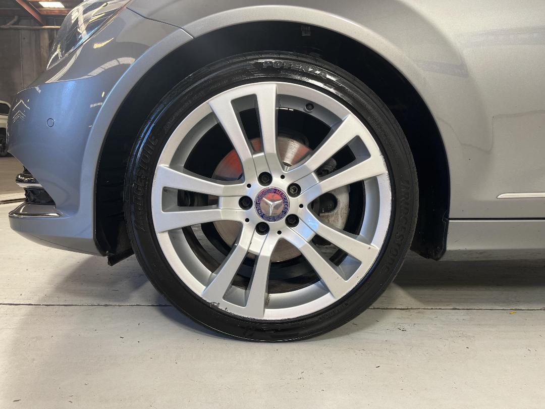 Photo '10' of Mercedes-Benz C-Class Photo '10' of Mercedes-Benz C-Class