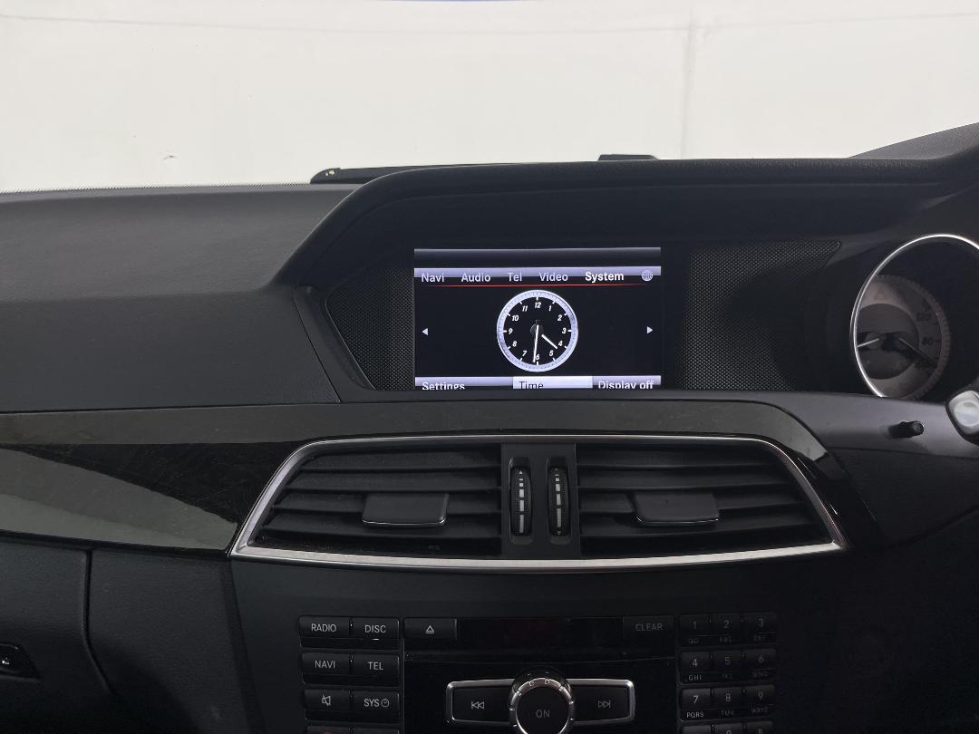 Photo '18' of Mercedes-Benz C-Class Photo '18' of Mercedes-Benz C-Class