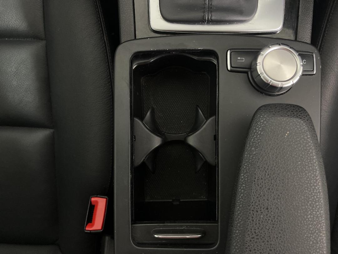 Photo '23' of Mercedes-Benz C-Class Photo '23' of Mercedes-Benz C-Class