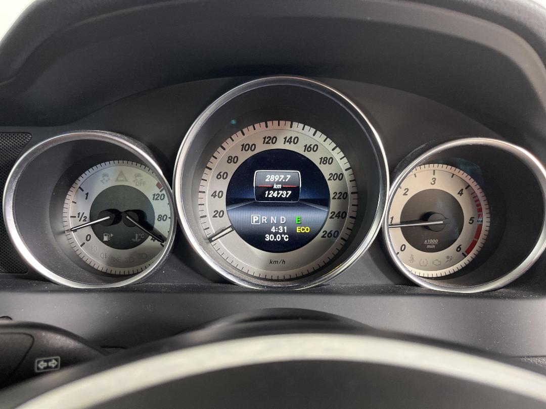 Photo '21' of Mercedes-Benz C-Class Photo '21' of Mercedes-Benz C-Class