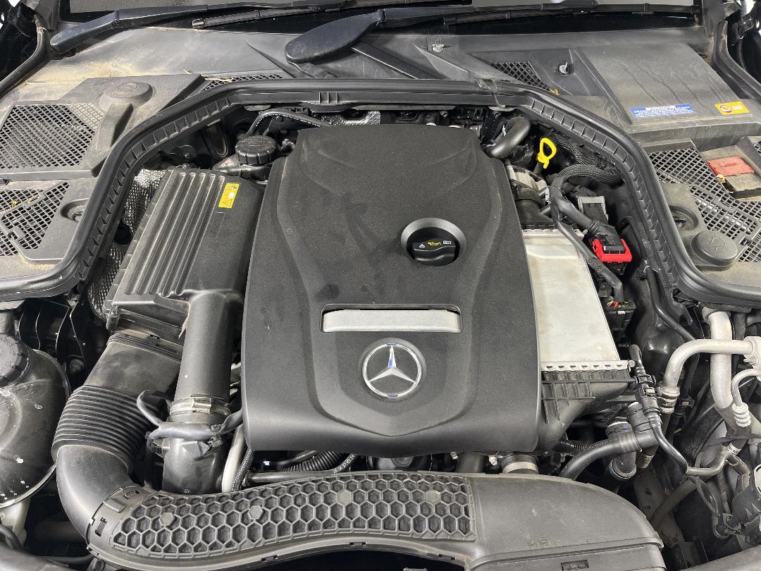 Photo '13' of Mercedes-Benz C-Class Photo '13' of Mercedes-Benz C-Class