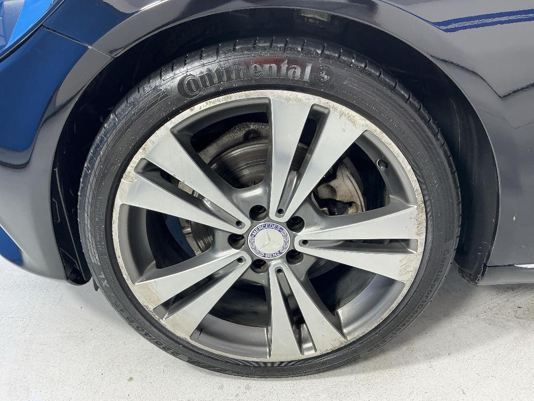 Photo '10' of Mercedes-Benz C-Class