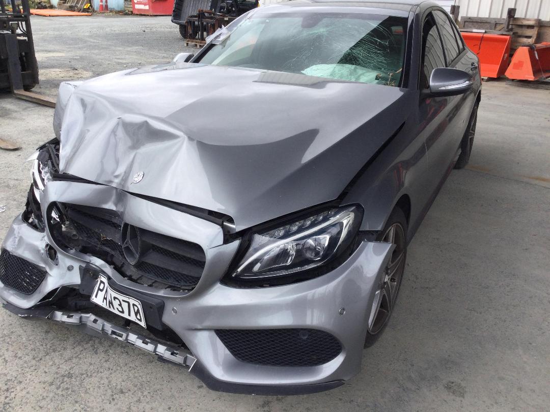 Photo '4' of Mercedes-Benz C220 Bluetec