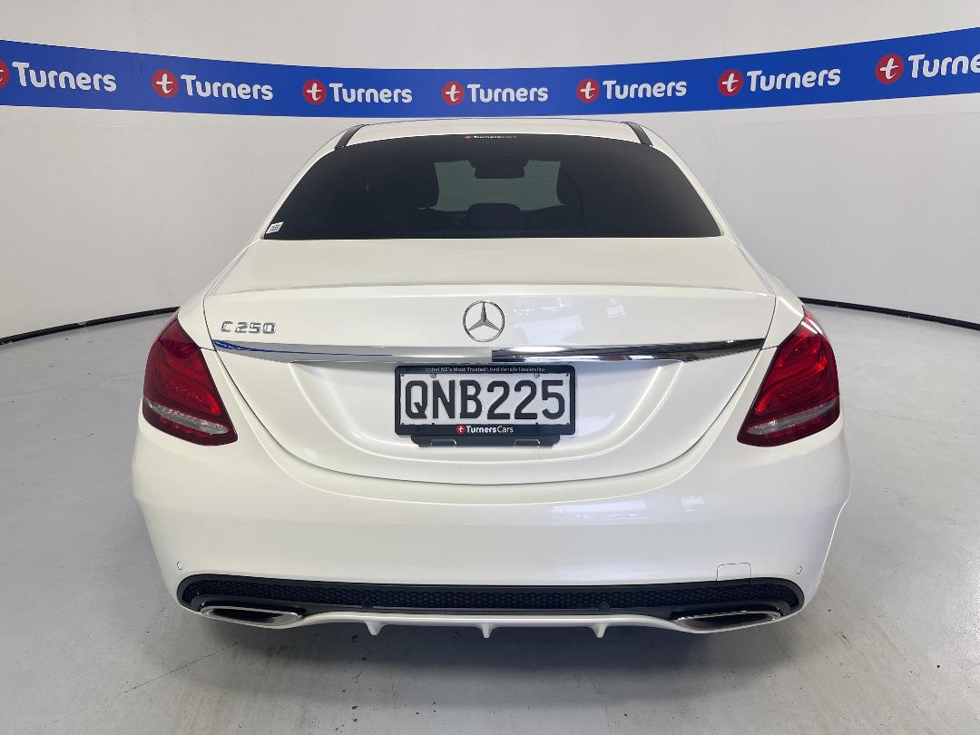 Photo '6' of Mercedes-Benz C250 Photo '6' of Mercedes-Benz C250