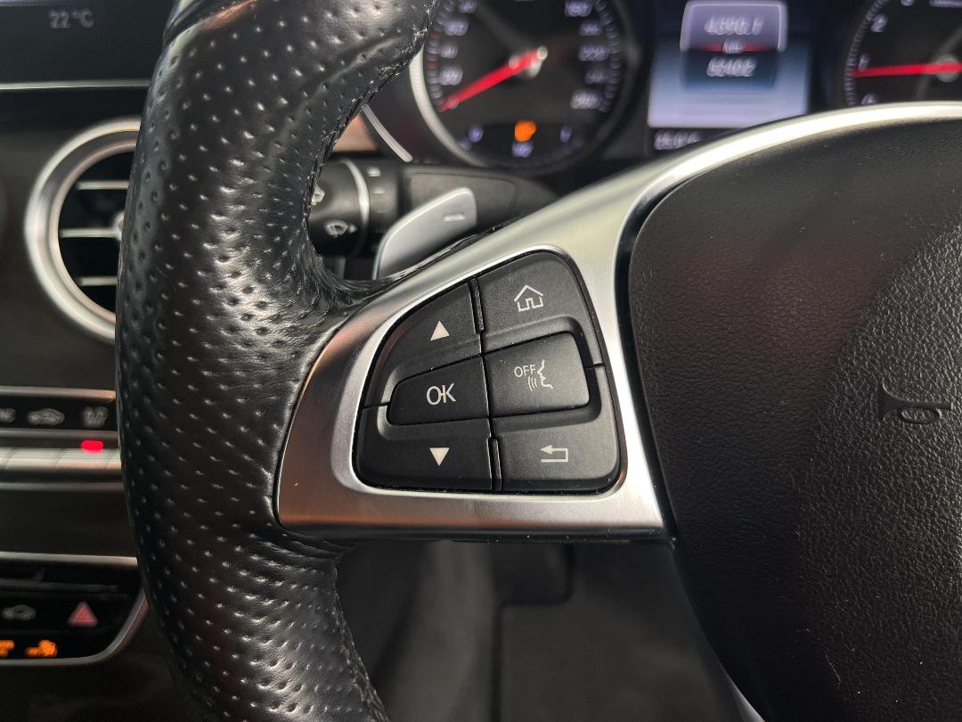 Photo '24' of Mercedes-Benz C250 Photo '24' of Mercedes-Benz C250