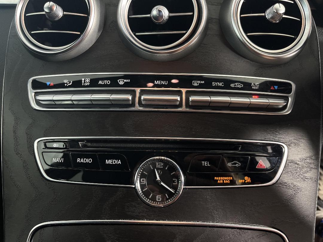 Photo '30' of Mercedes-Benz C250 Photo '30' of Mercedes-Benz C250