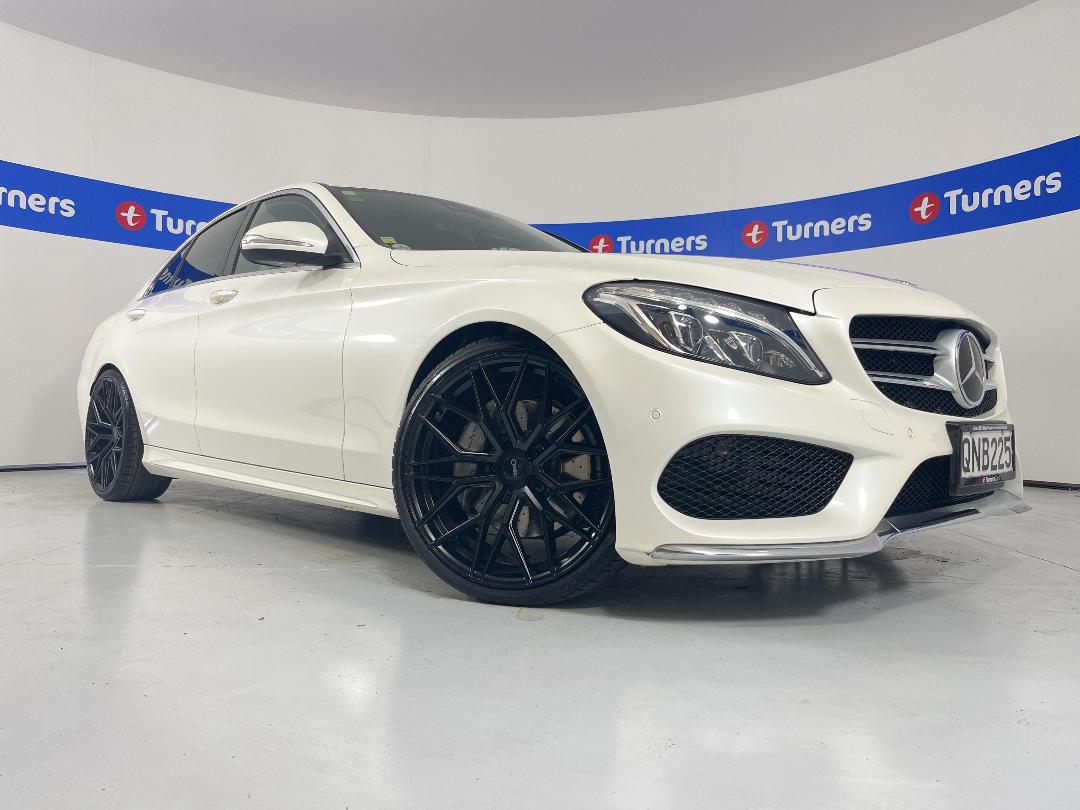 Photo '36' of Mercedes-Benz C250 Photo '36' of Mercedes-Benz C250