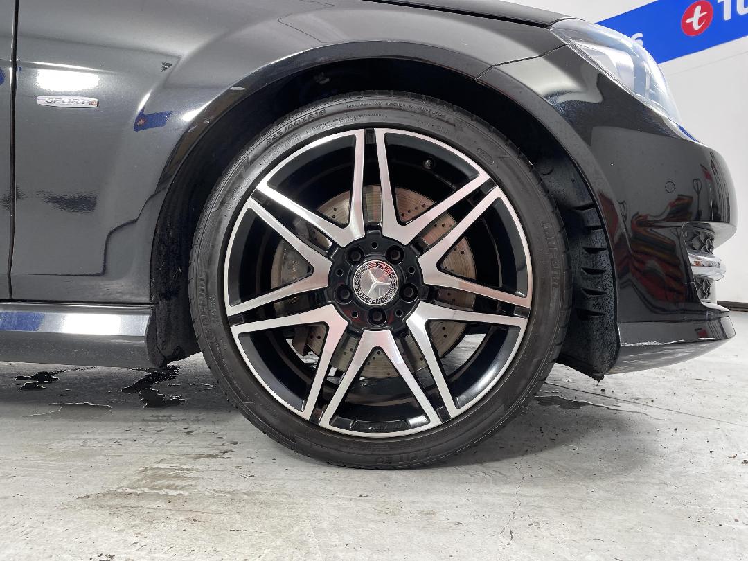 Photo '9' of Mercedes-Benz C250