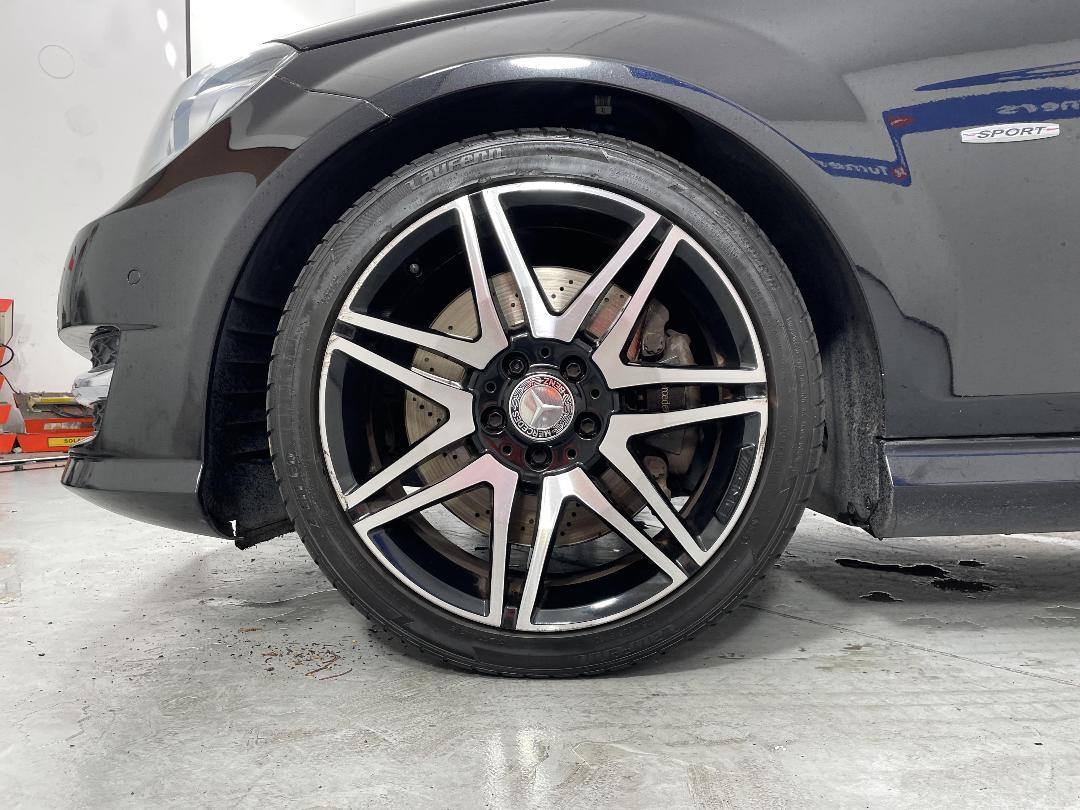 Photo '10' of Mercedes-Benz C250