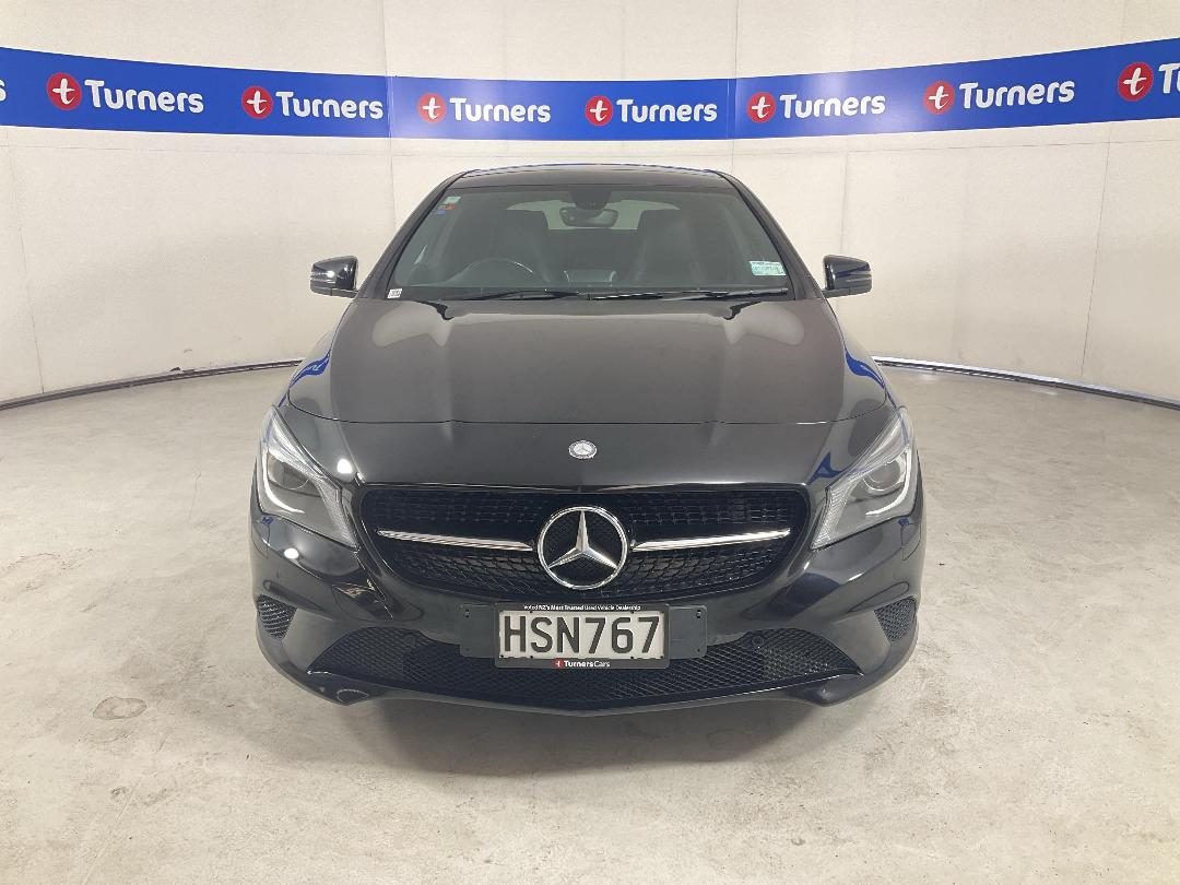 Photo '2' of Mercedes-Benz CLA