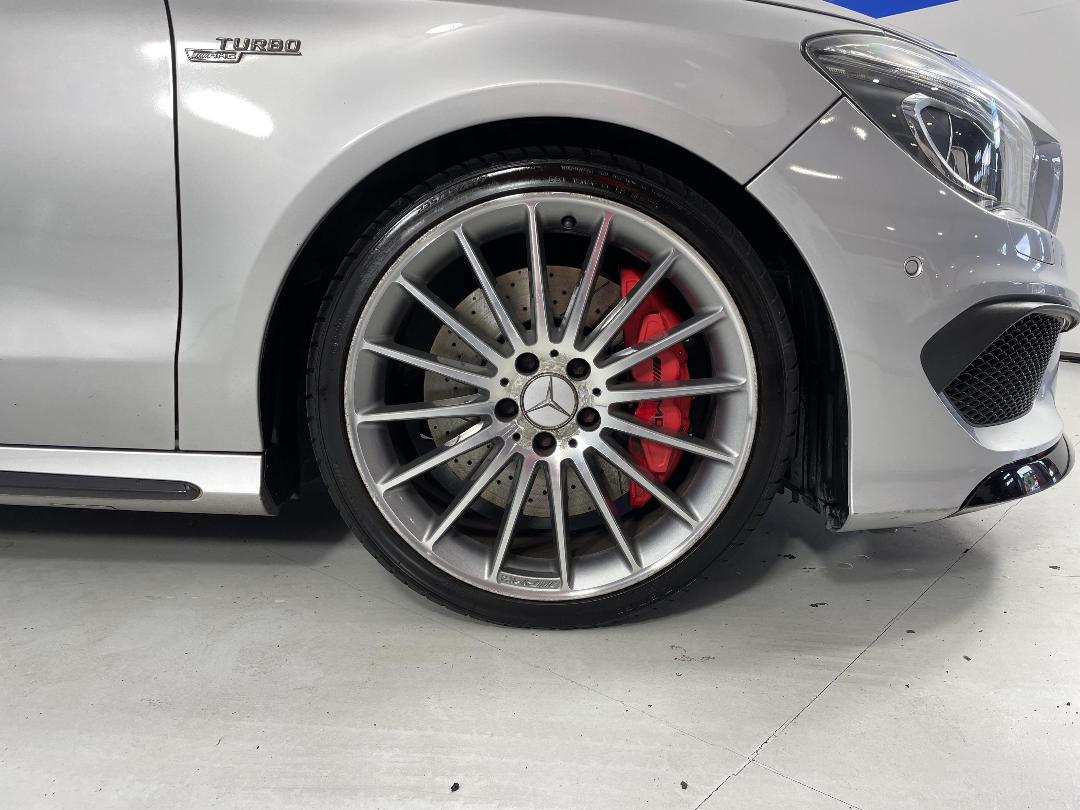 Photo '9' of Mercedes-Benz CLA