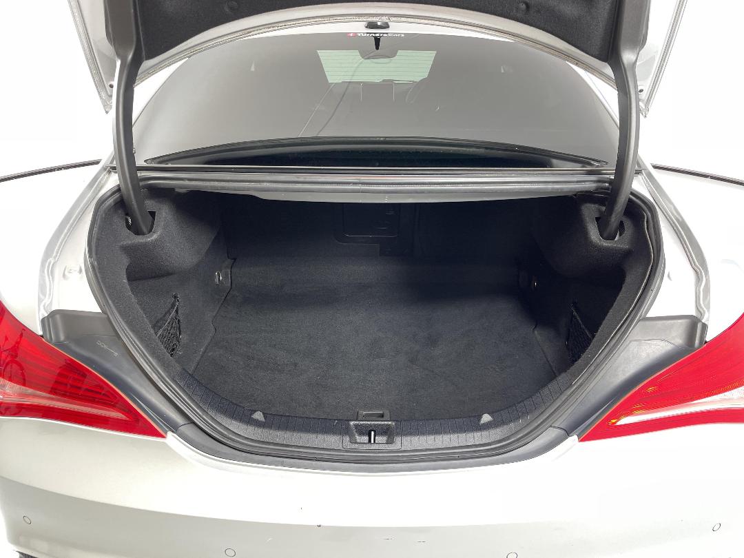 Photo '14' of Mercedes-Benz CLA