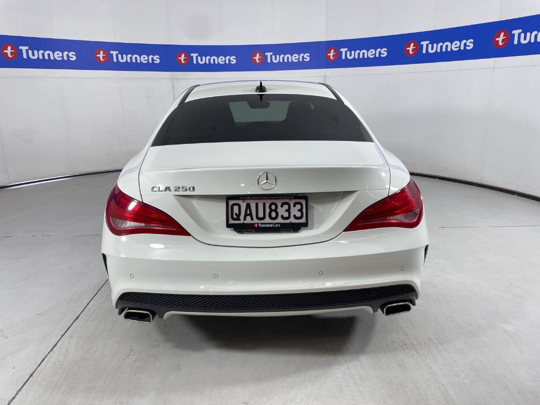 Photo '2' of Mercedes-Benz CLA250 AMG Line Photo '2' of Mercedes-Benz CLA250 AMG Line