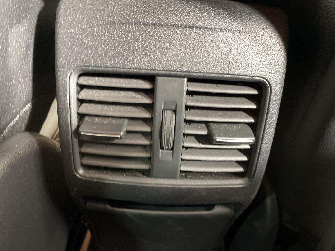 Photo '19' of Mercedes-Benz CLA250 AMG Line Photo '19' of Mercedes-Benz CLA250 AMG Line