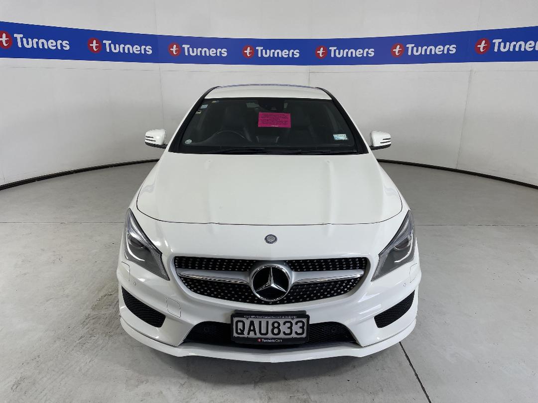 Photo '24' of Mercedes-Benz CLA250 AMG Line Photo '24' of Mercedes-Benz CLA250 AMG Line