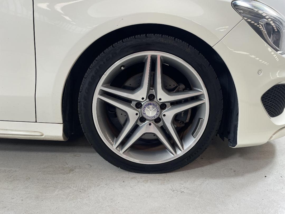 Photo '9' of Mercedes-Benz CLA250