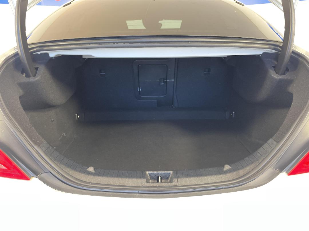 Photo '14' of Mercedes-Benz CLA250