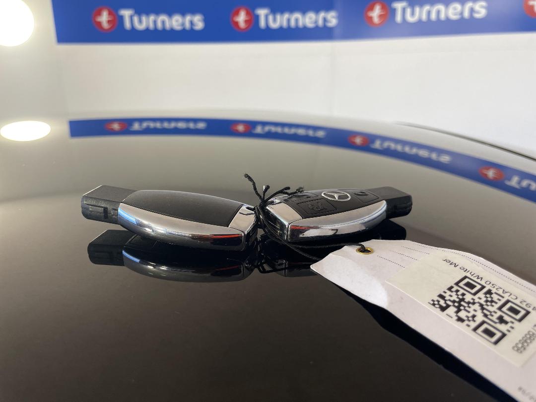 Photo '22' of Mercedes-Benz CLA250