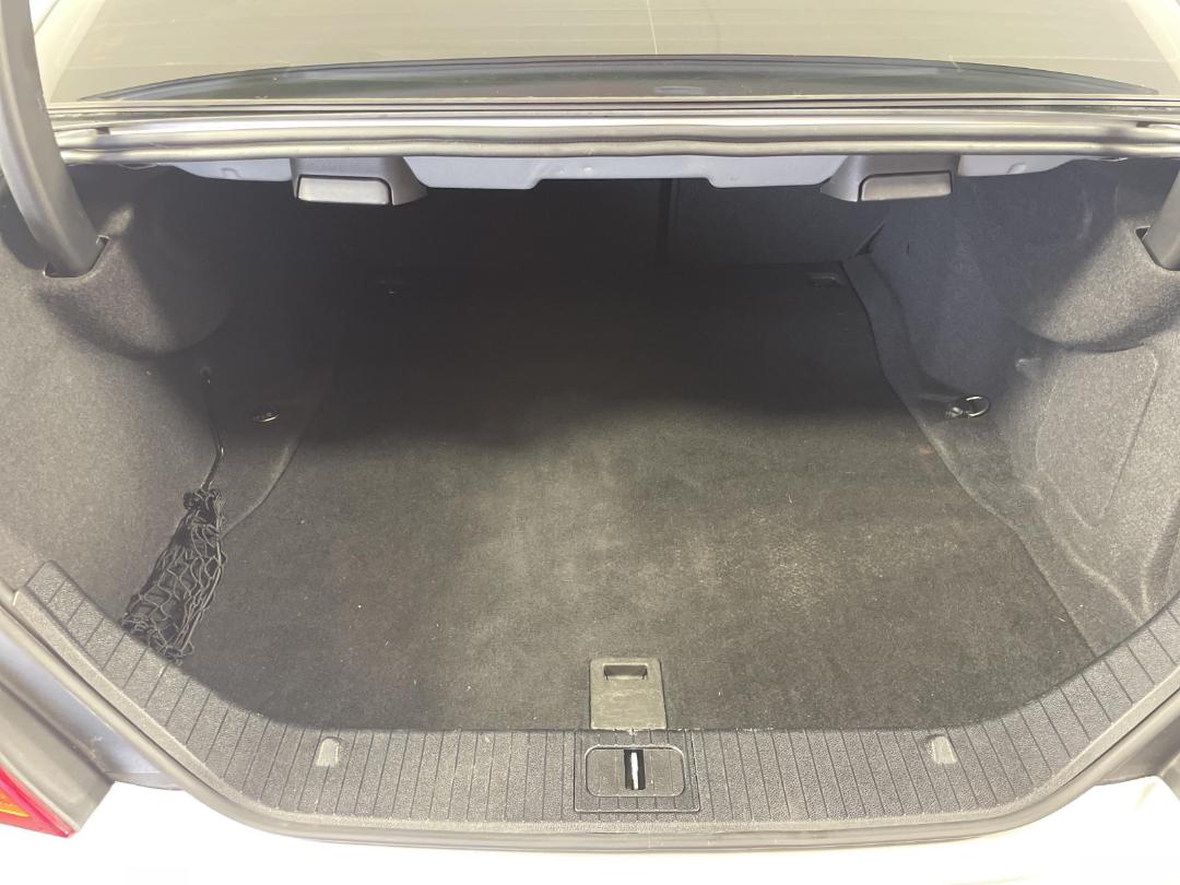 Photo '14' of Mercedes-Benz CLS Photo '14' of Mercedes-Benz CLS