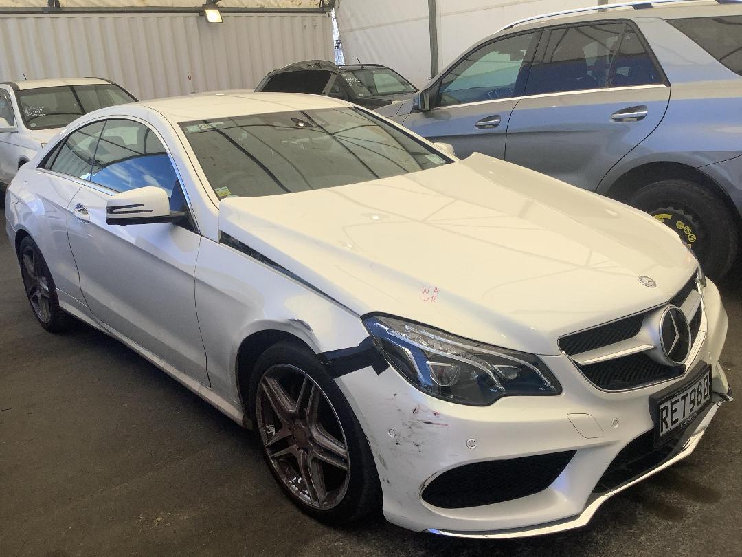 Photo '2' of Mercedes-Benz E250