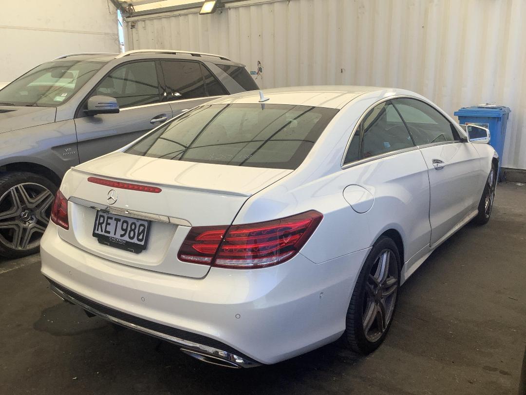 Photo '6' of Mercedes-Benz E250