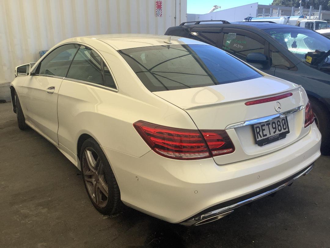 Photo '7' of Mercedes-Benz E250