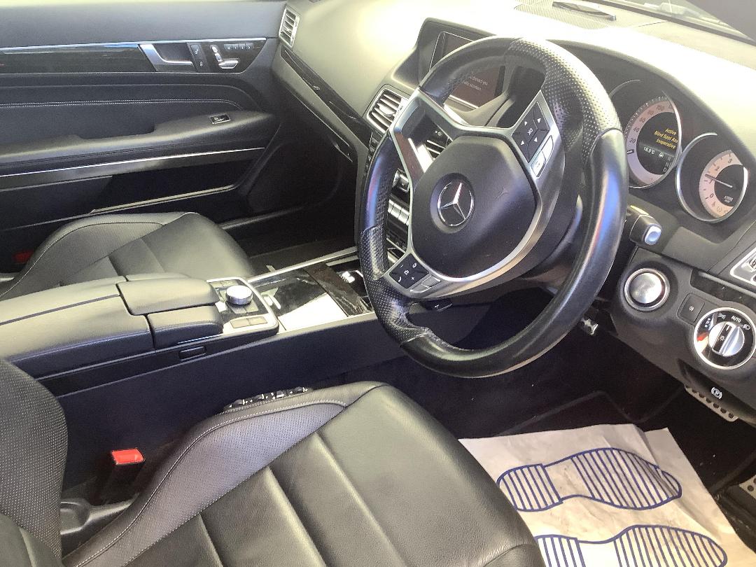 Photo '11' of Mercedes-Benz E250