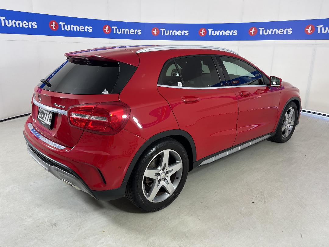 Photo '7' of Mercedes-Benz GLA