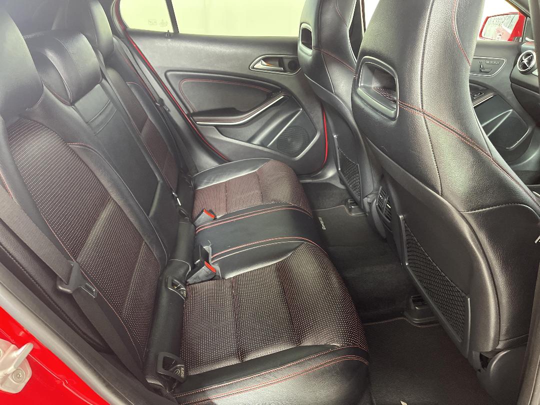 Photo '20' of Mercedes-Benz GLA