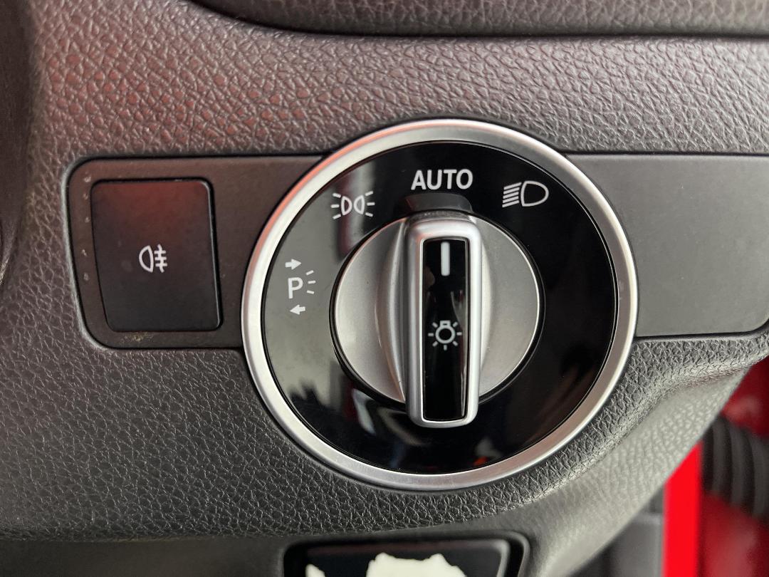 Photo '24' of Mercedes-Benz GLA