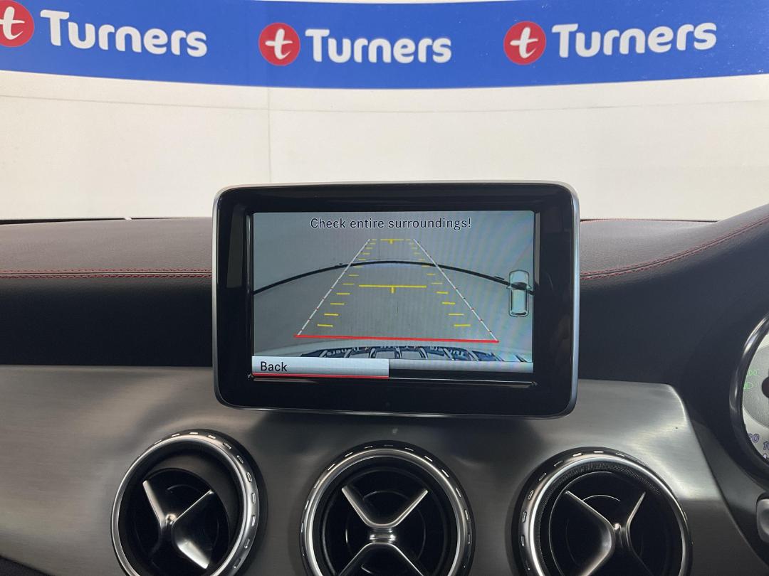 Photo '27' of Mercedes-Benz GLA180 Photo '27' of Mercedes-Benz GLA180